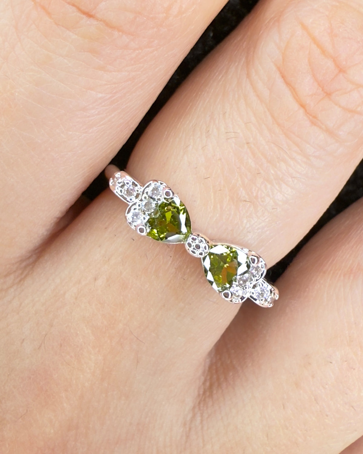 Green Bow Ring