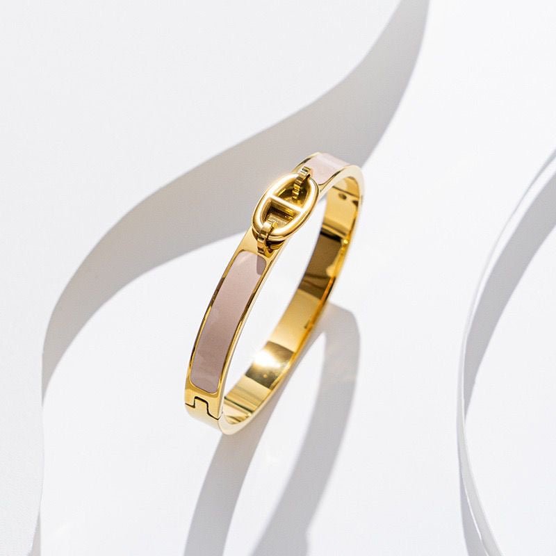 Link Chain Bangle