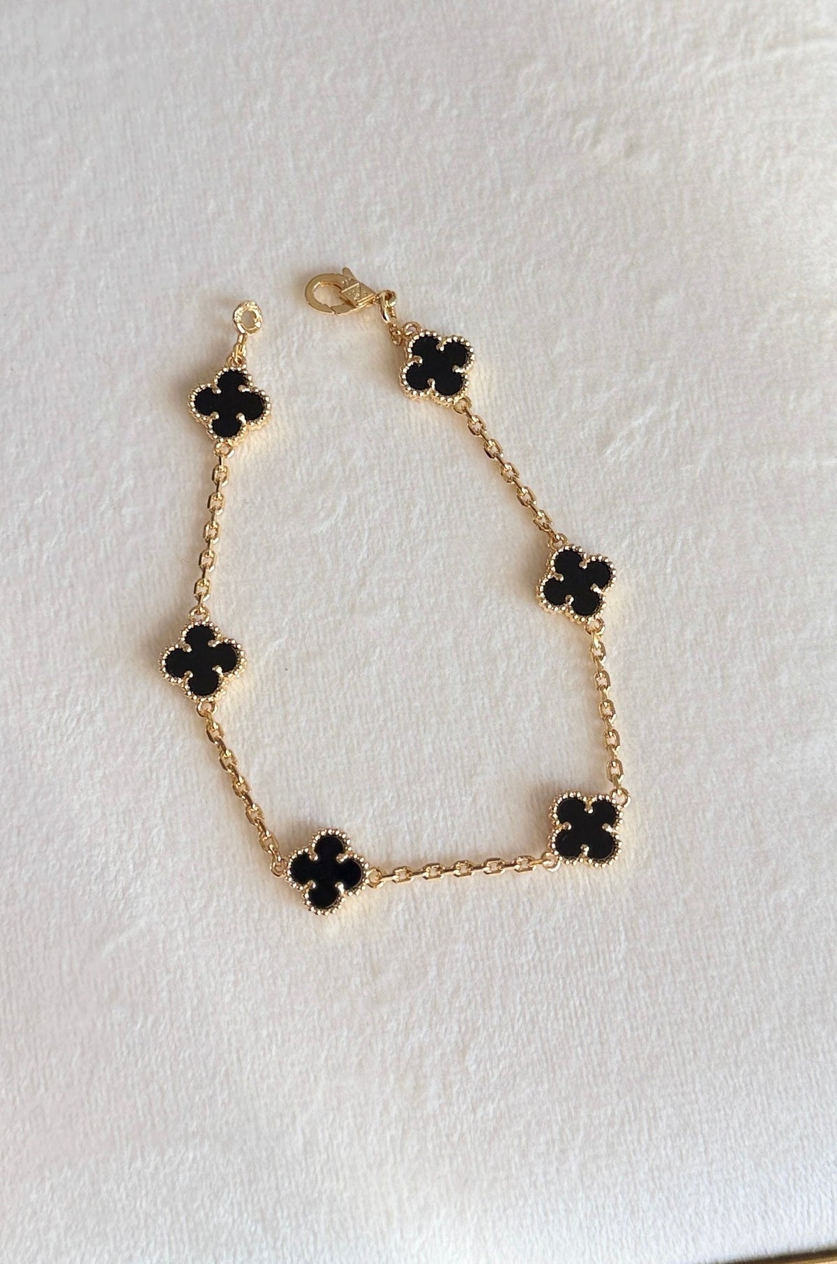 Mini Black Trefoil Bracelet