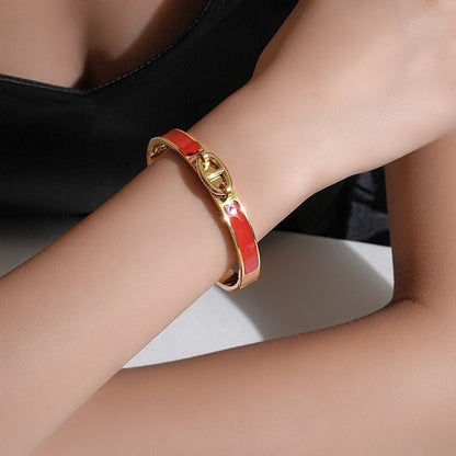 Link Chain Bangle