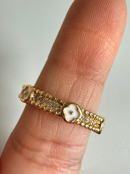 White Clover Ring
