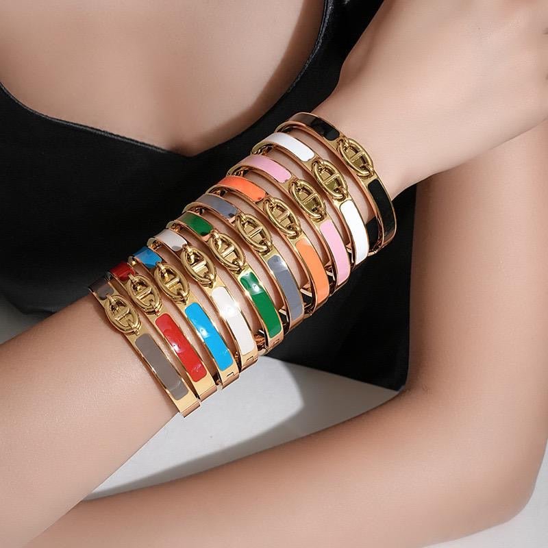 Link Chain Bangle