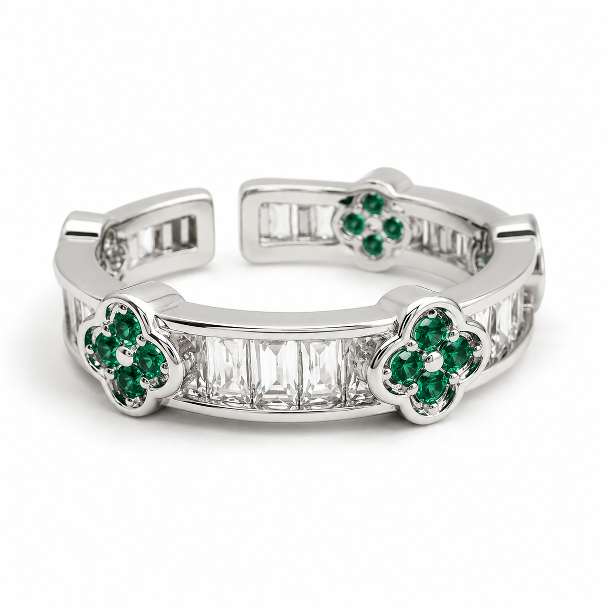Emerald Clover Ring