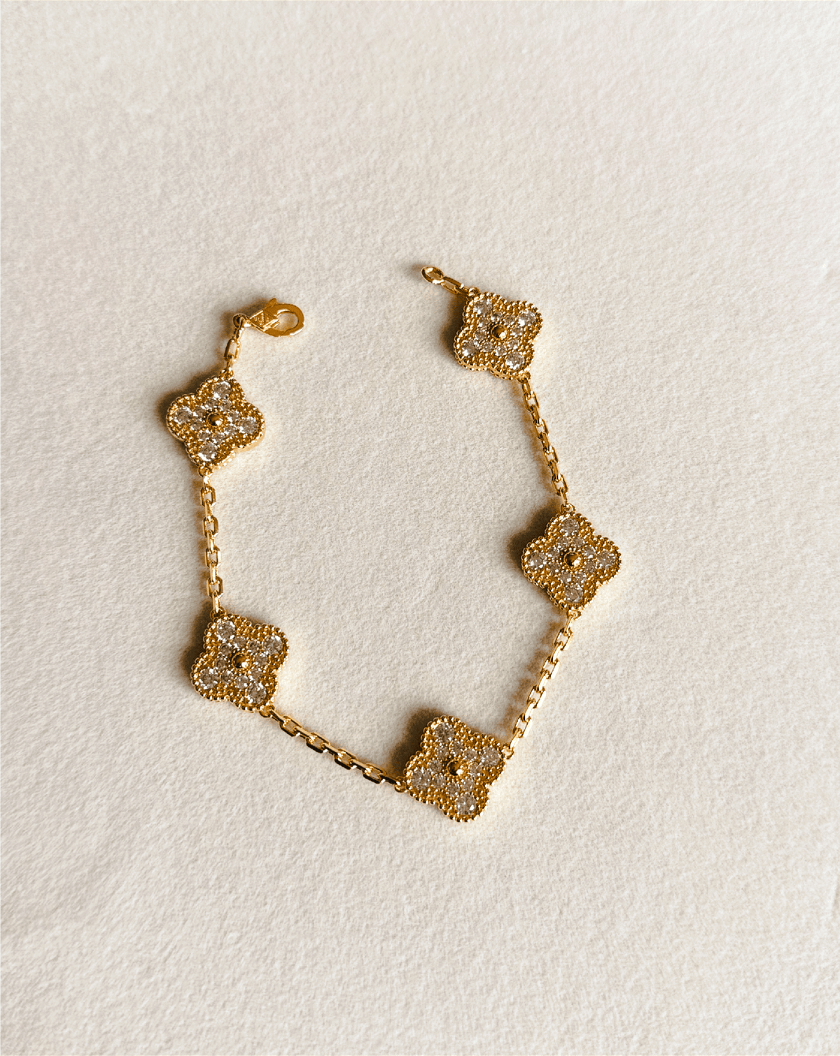 Sparkle Gold Trefoil Bracelet