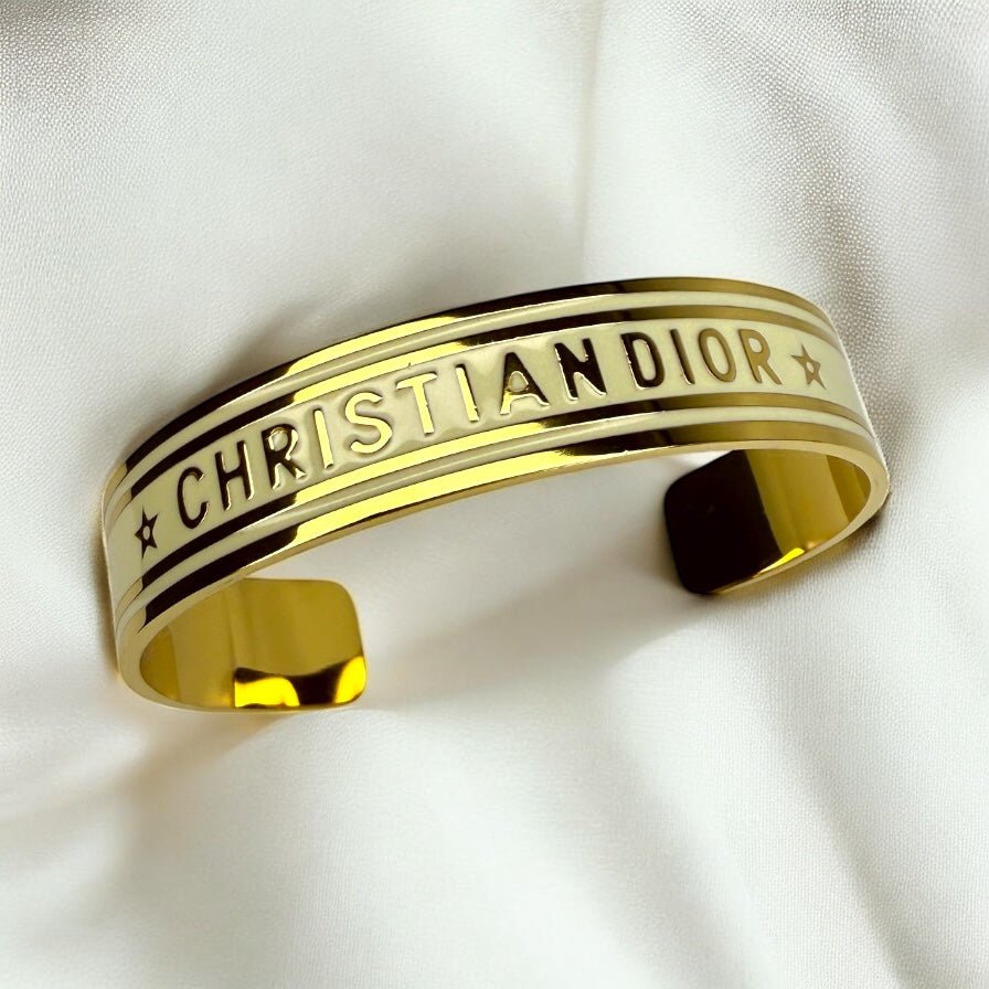 CD Cuff