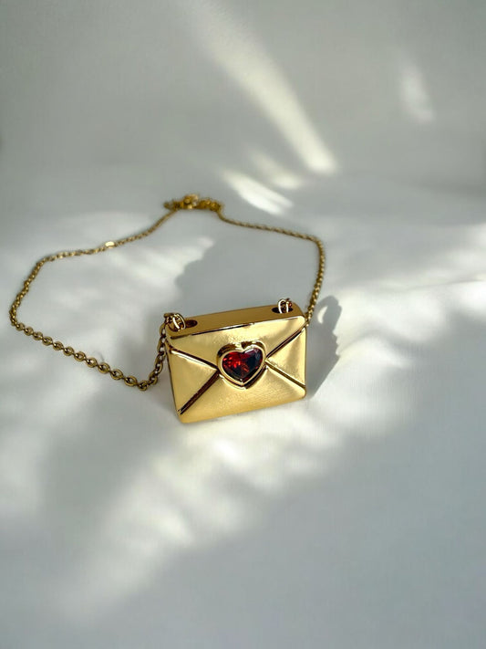 Love Envelope Chain