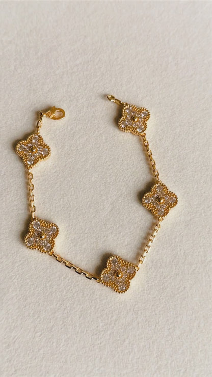 Sparkle Gold Trefoil Bracelet